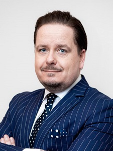 Tomasz_Bojar_Fijałkowski-320x700